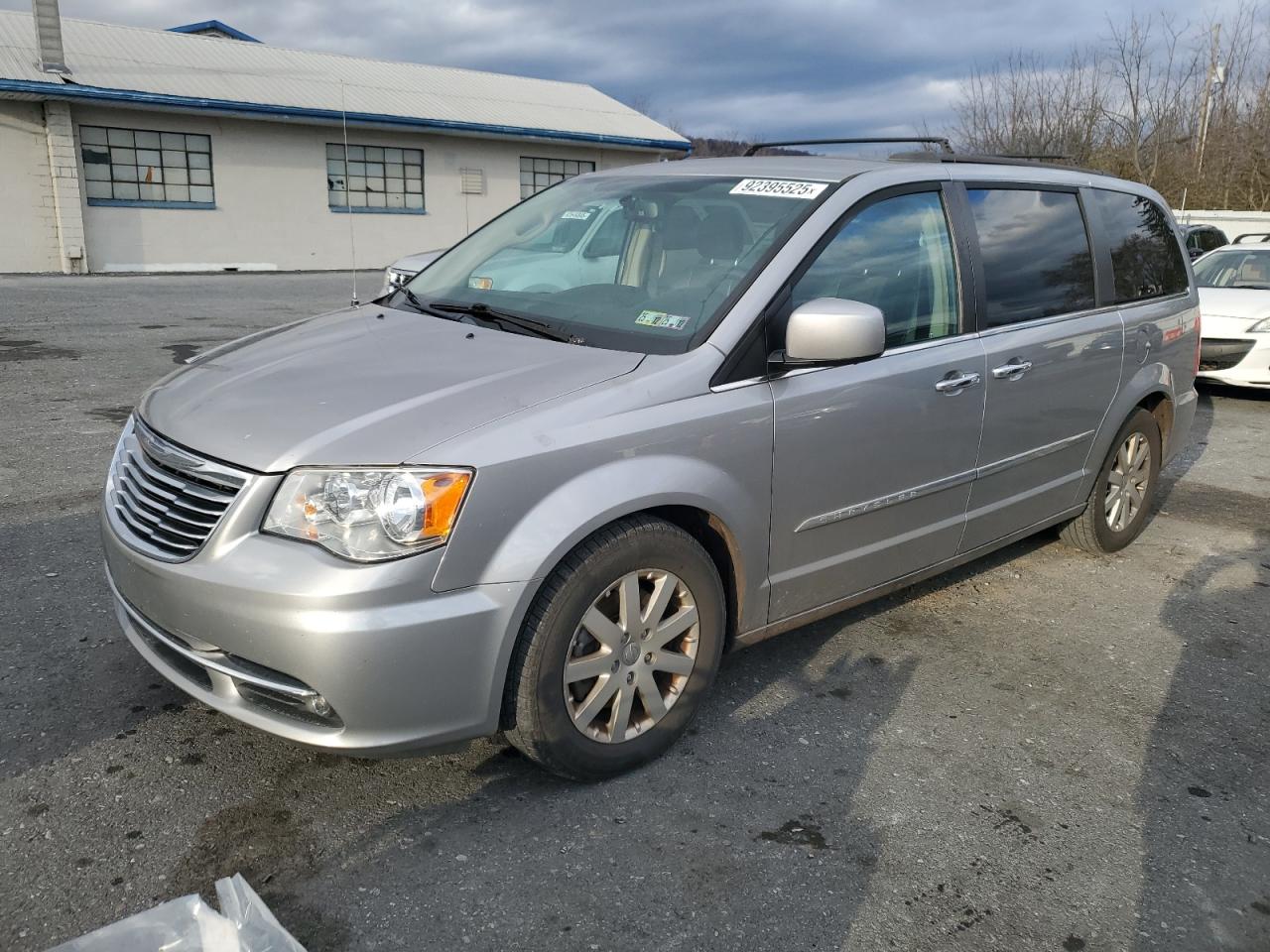CHRYSLER TOWN & COUNTRY TOURING