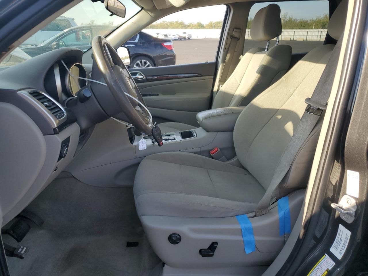 JEEP GRAND CHEROKEE LAREDO