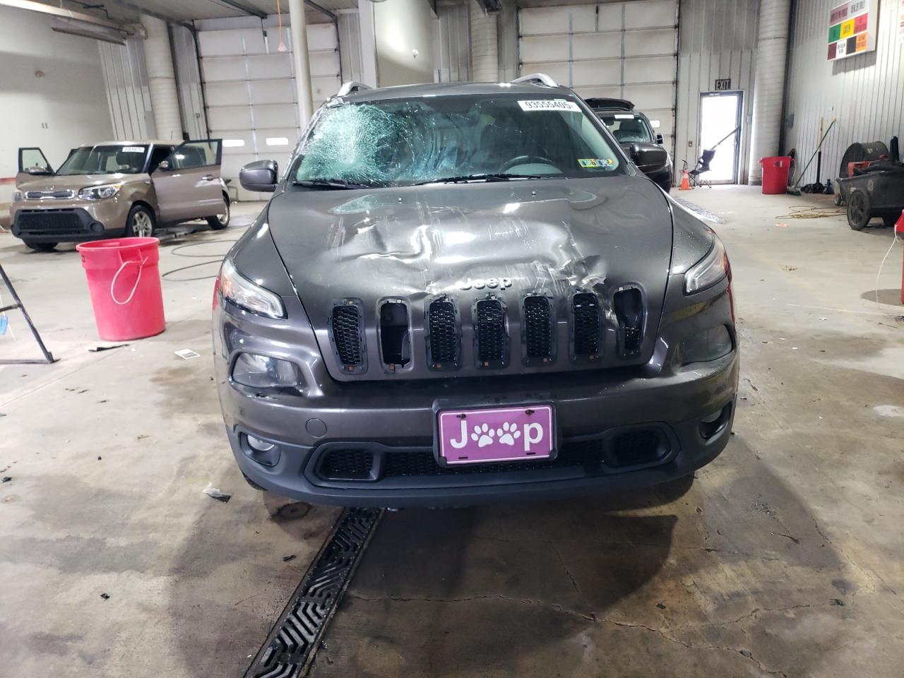 JEEP GRAND CHEROKEE LATITUDE