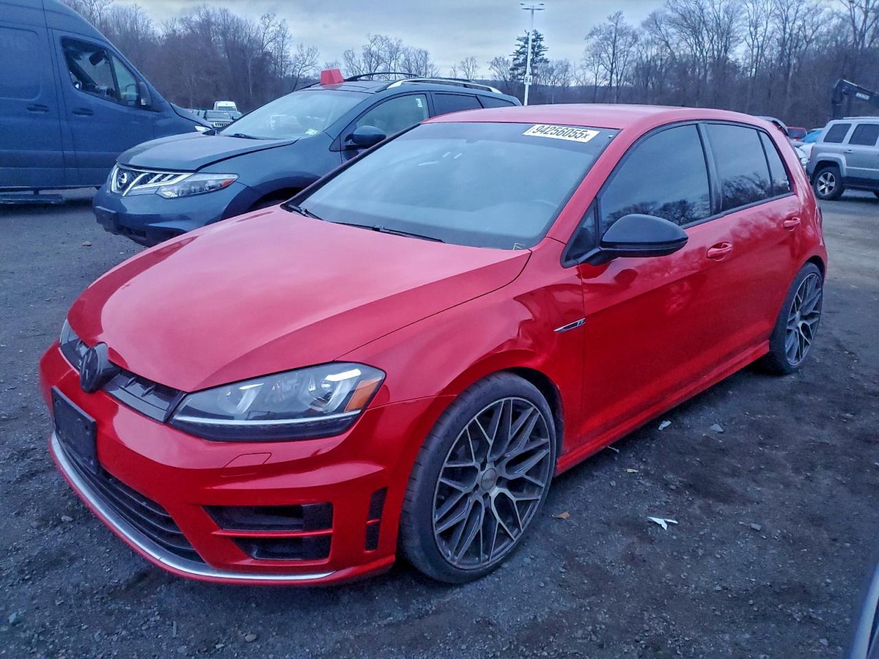 VOLKSWAGEN GOLF R