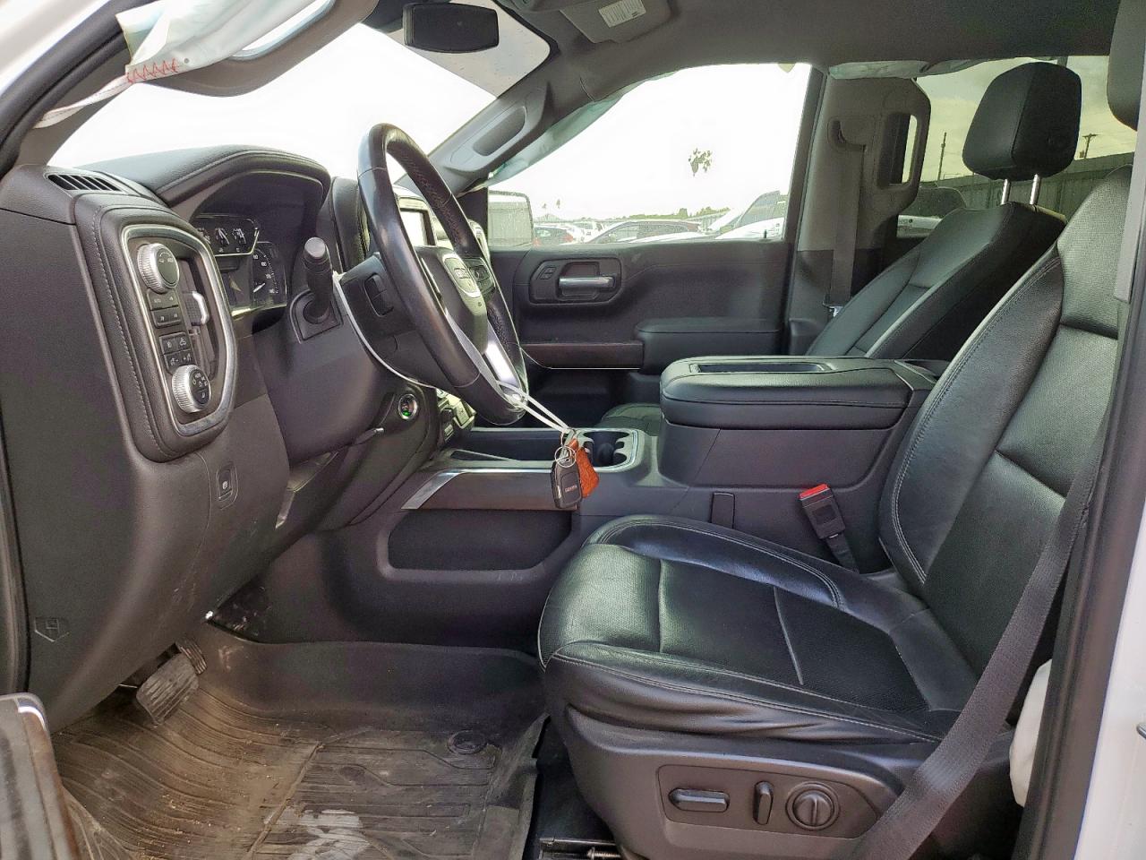 GMC SIERRA K1500 SLT