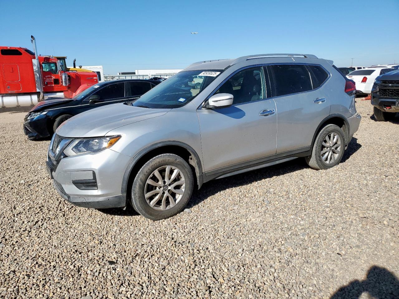 Lot #3309724847 2017 NISSAN ROGUE S
