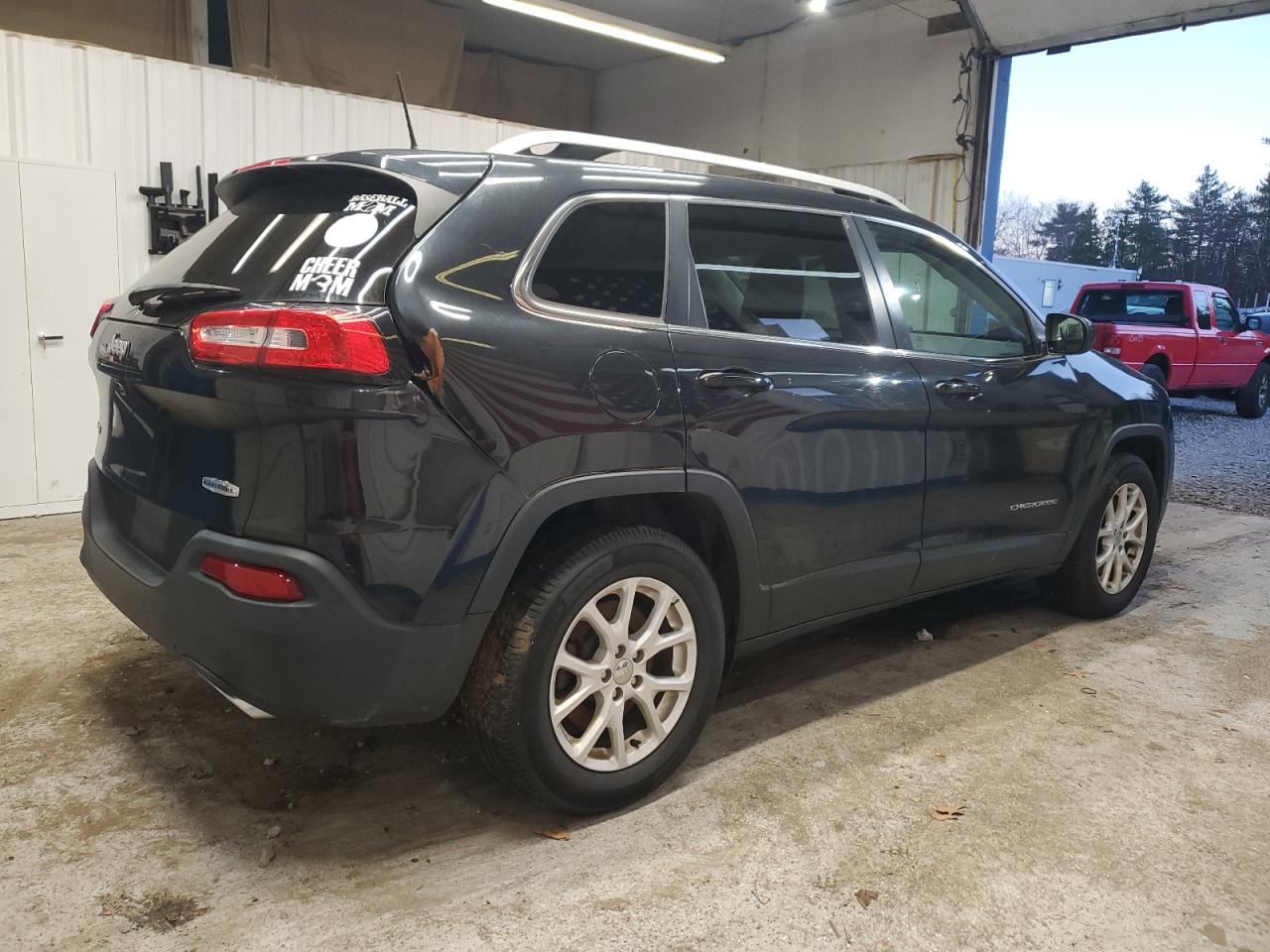 JEEP GRAND CHEROKEE LATITUDE