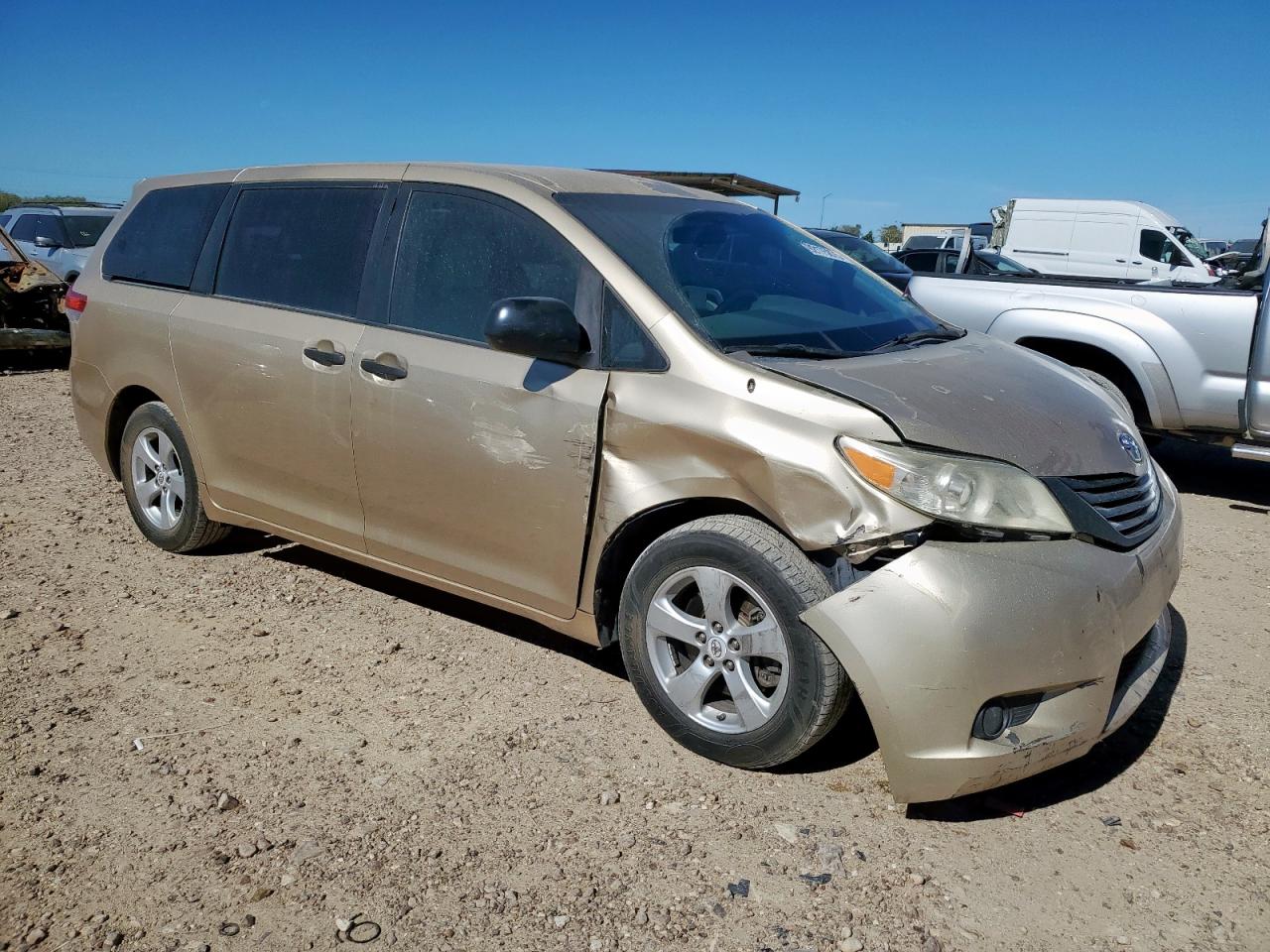 TOYOTA SIENNA