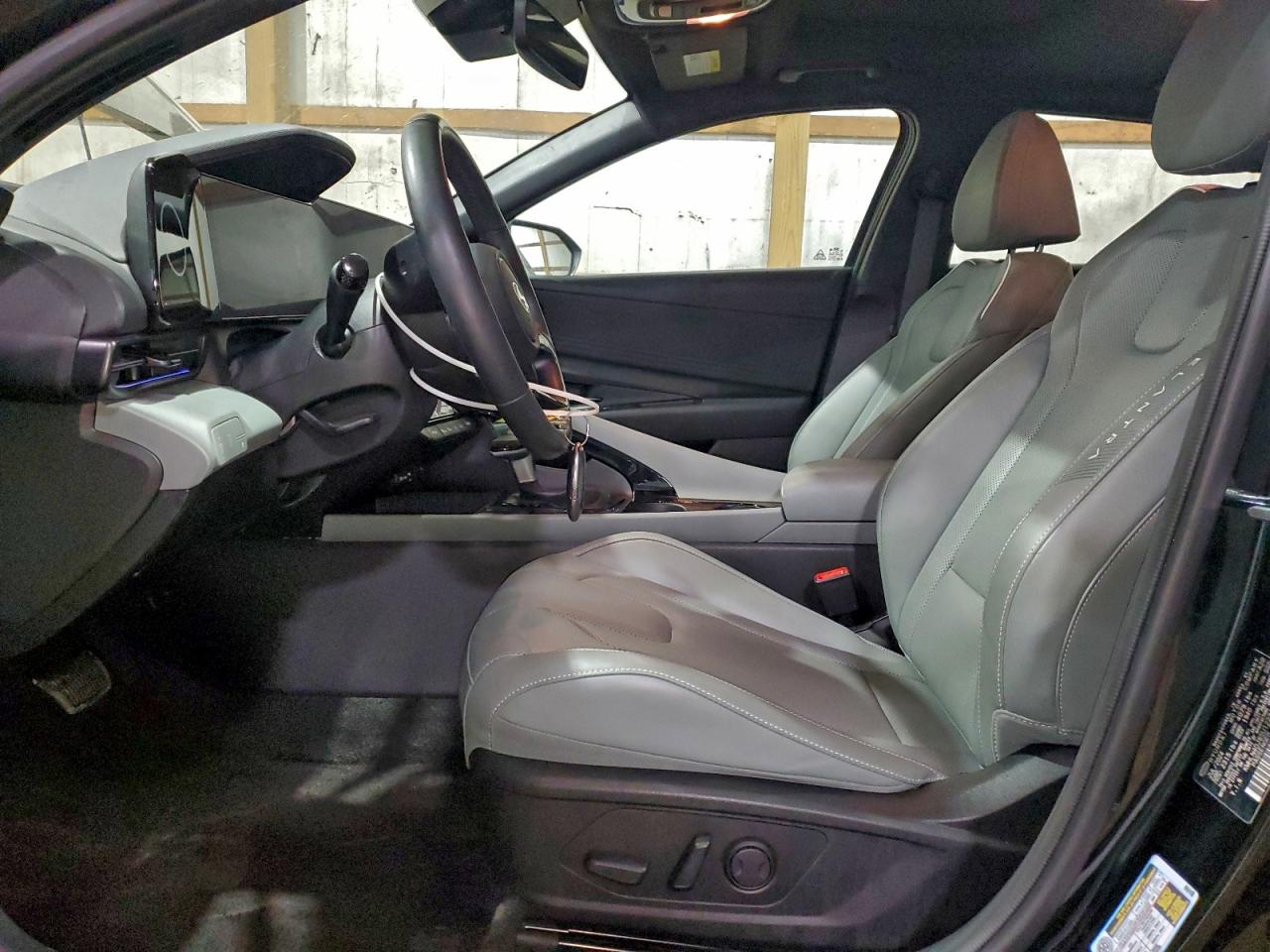 HYUNDAI ELANTRA LIMITED