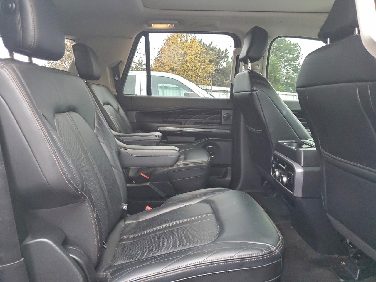 FORD EXPEDITION MAX PLATINUM