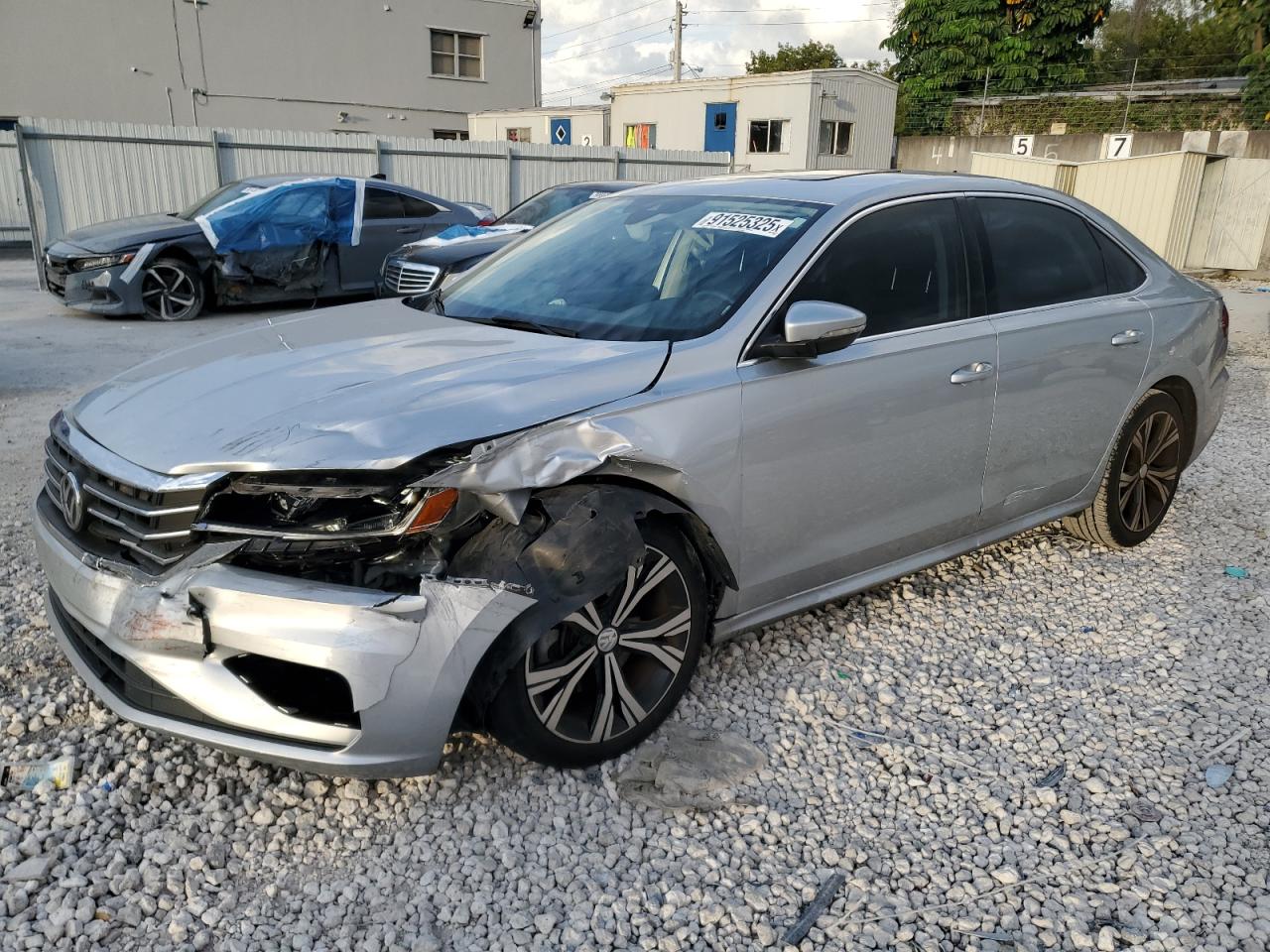 Lot #3297056493 2021 VOLKSWAGEN PASSAT SE