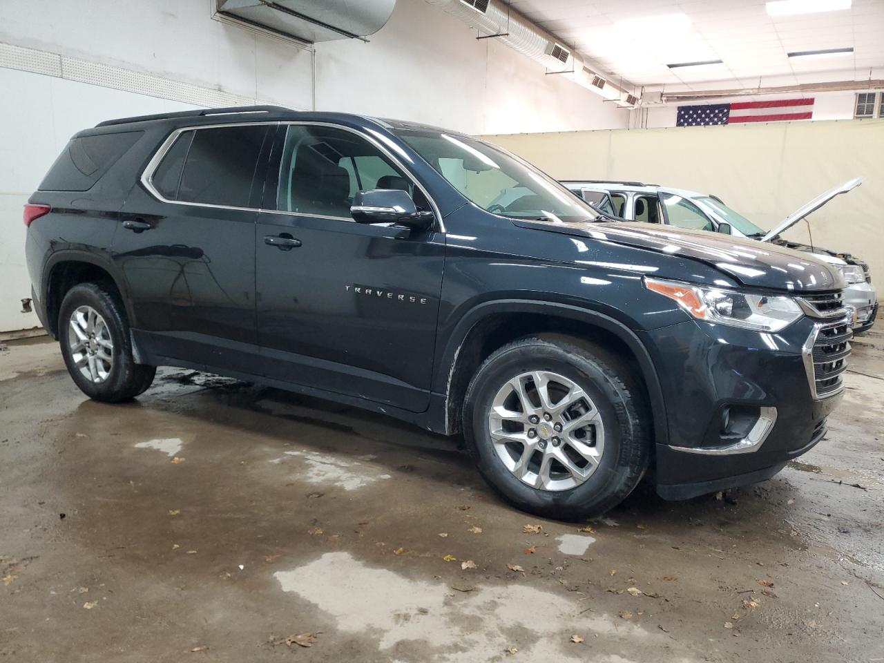 CHEVROLET TRAVERSE LT