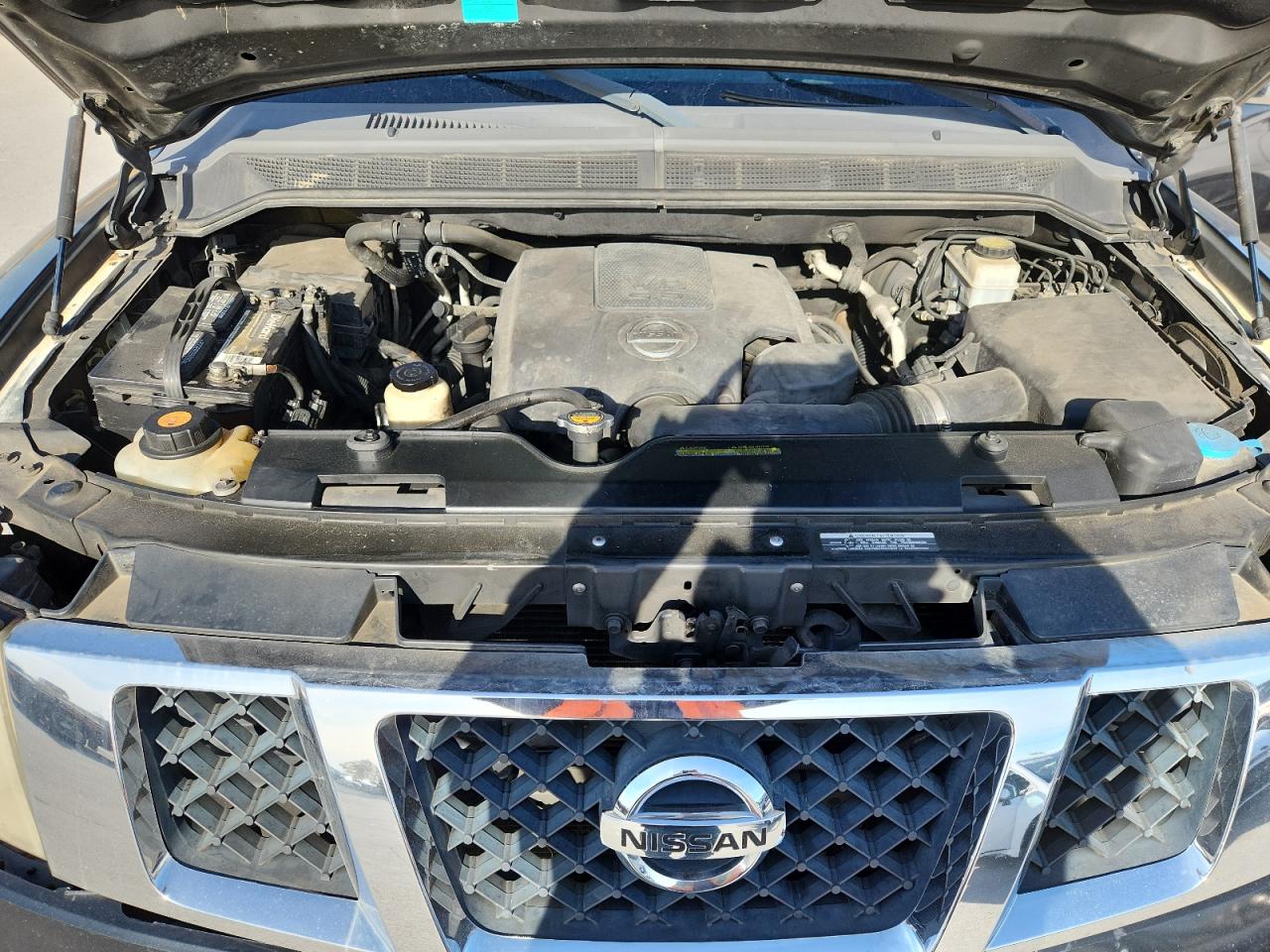 NISSAN ARMADA SE