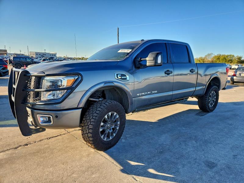 2018 NISSAN TITAN XD SL #3305293308
