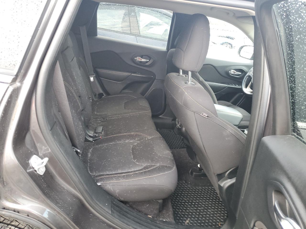 JEEP GRAND CHEROKEE LATITUDE