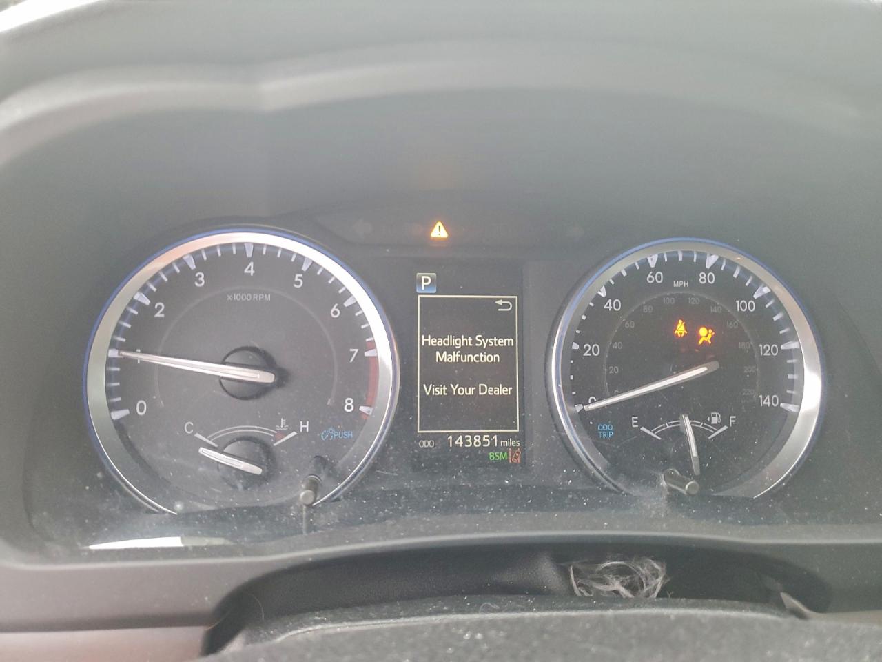 TOYOTA HIGHLANDER SE