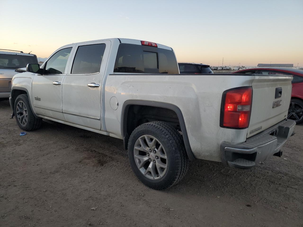 GMC SIERRA K1500 SLT