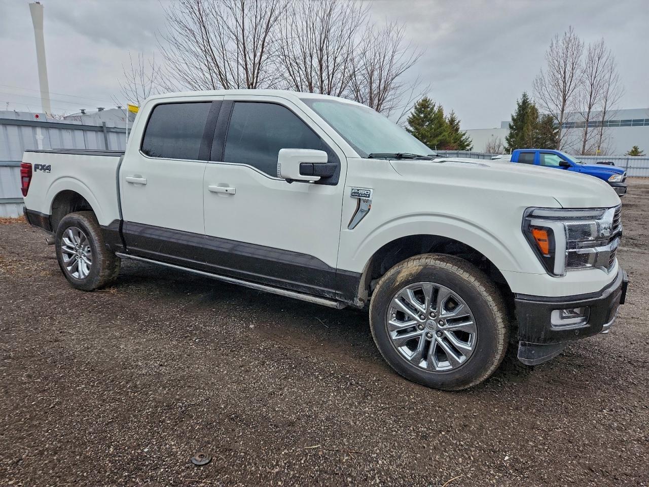 FORD F-150 KING RANCH