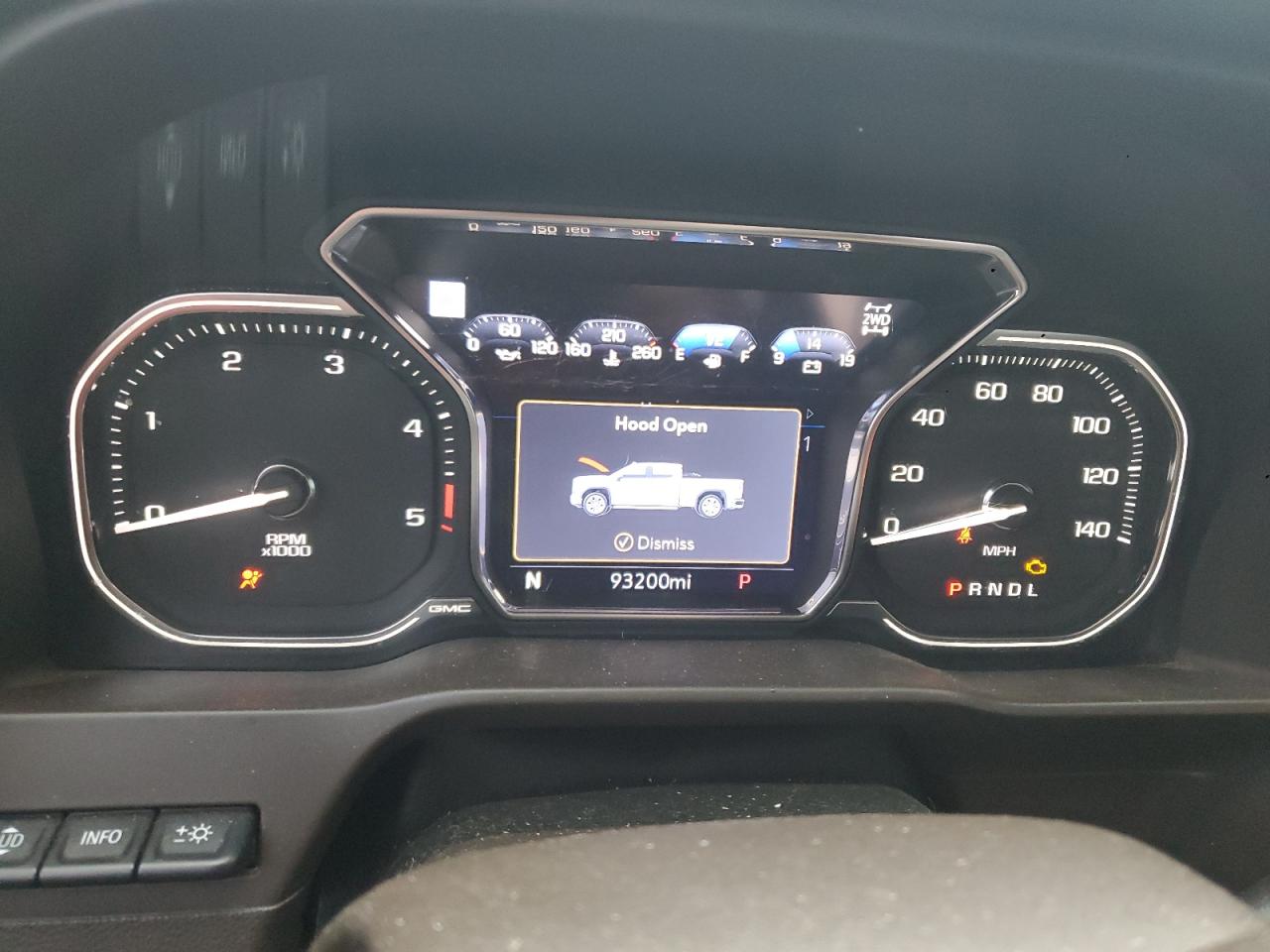 GMC SIERRA K2500 DENALI