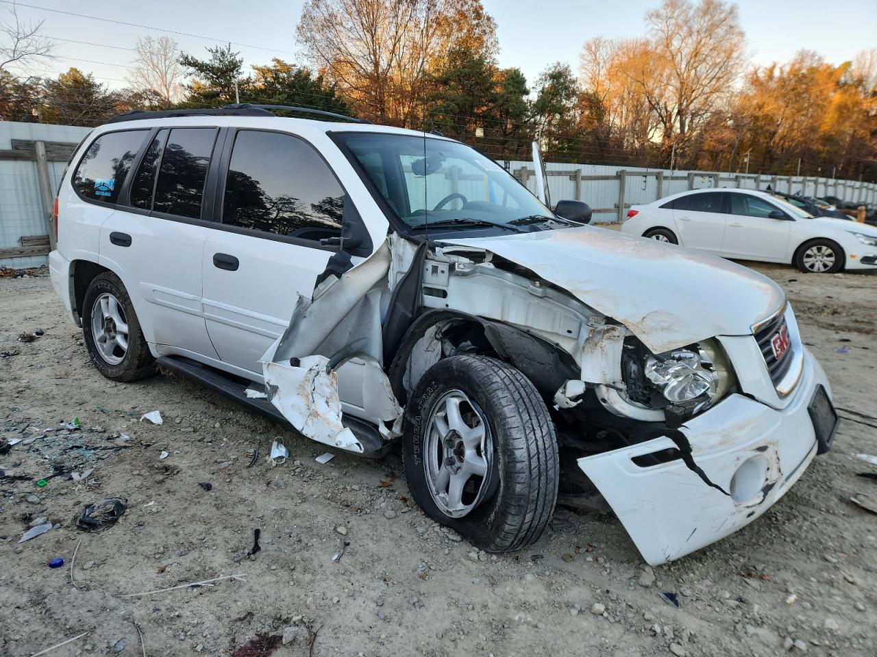 Lot #3302865921 2004 GMC ENVOY
