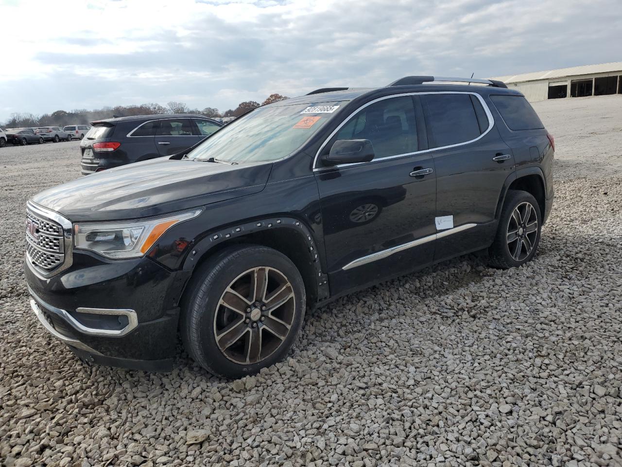 GMC ACADIA DENALI