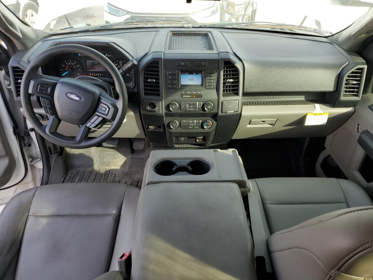 FORD F-150 SUPER CAB