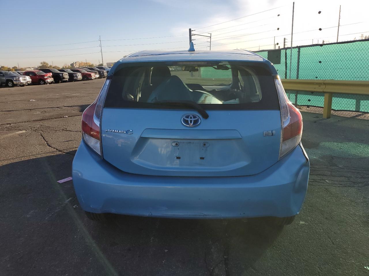 TOYOTA PRIUS C