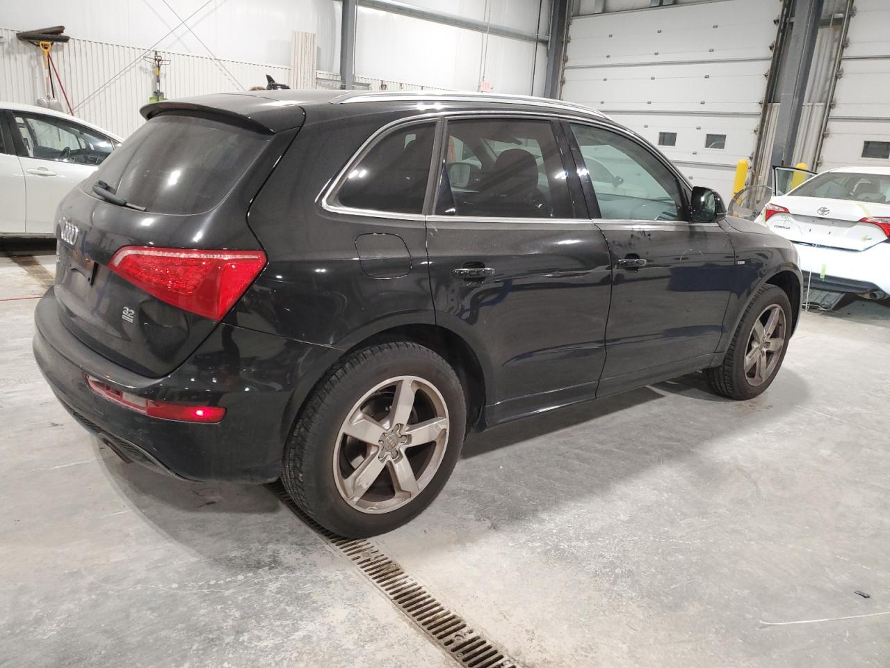 AUDI Q5 PREMIUM PLUS