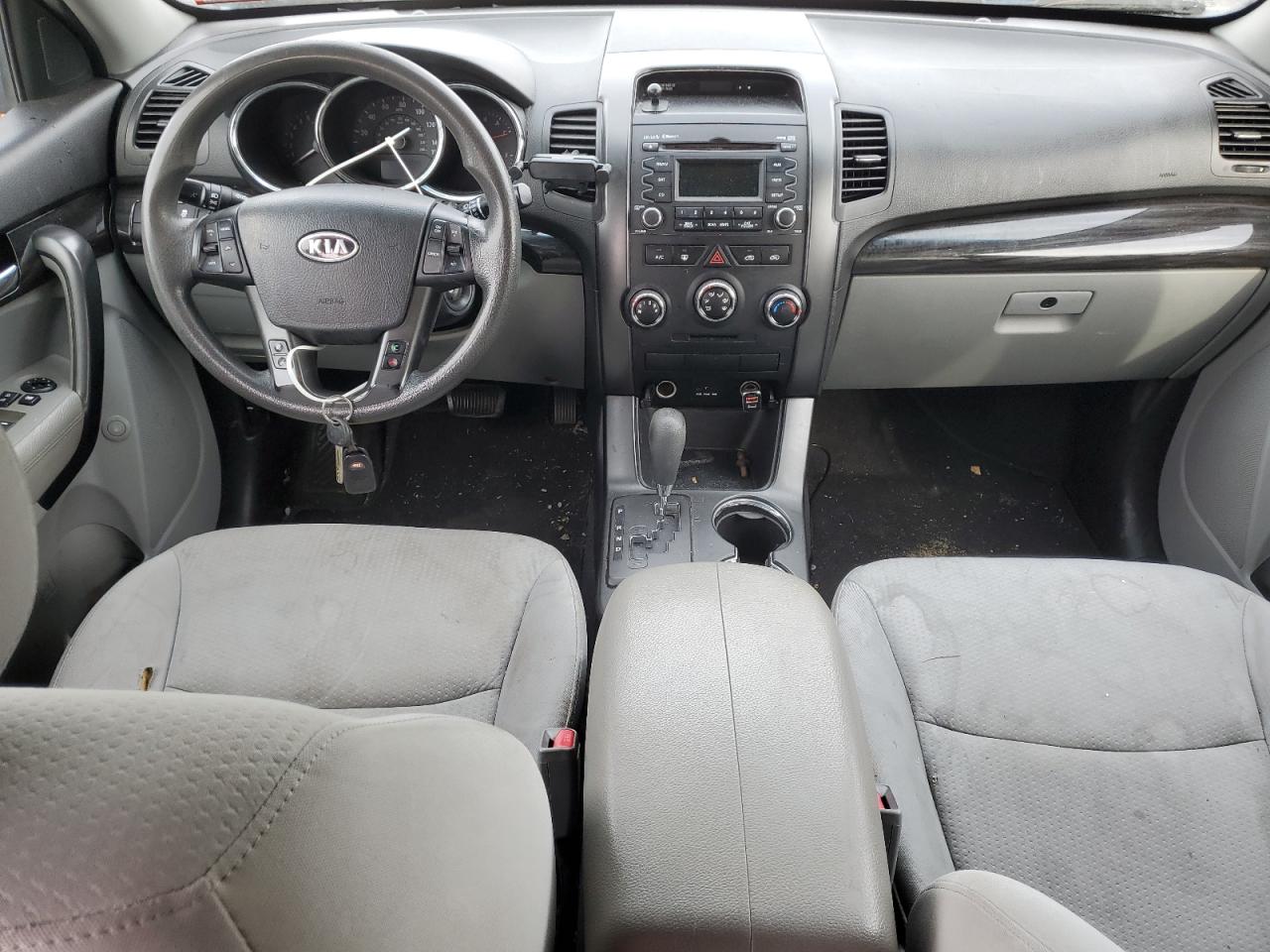 KIA SORENTO LX