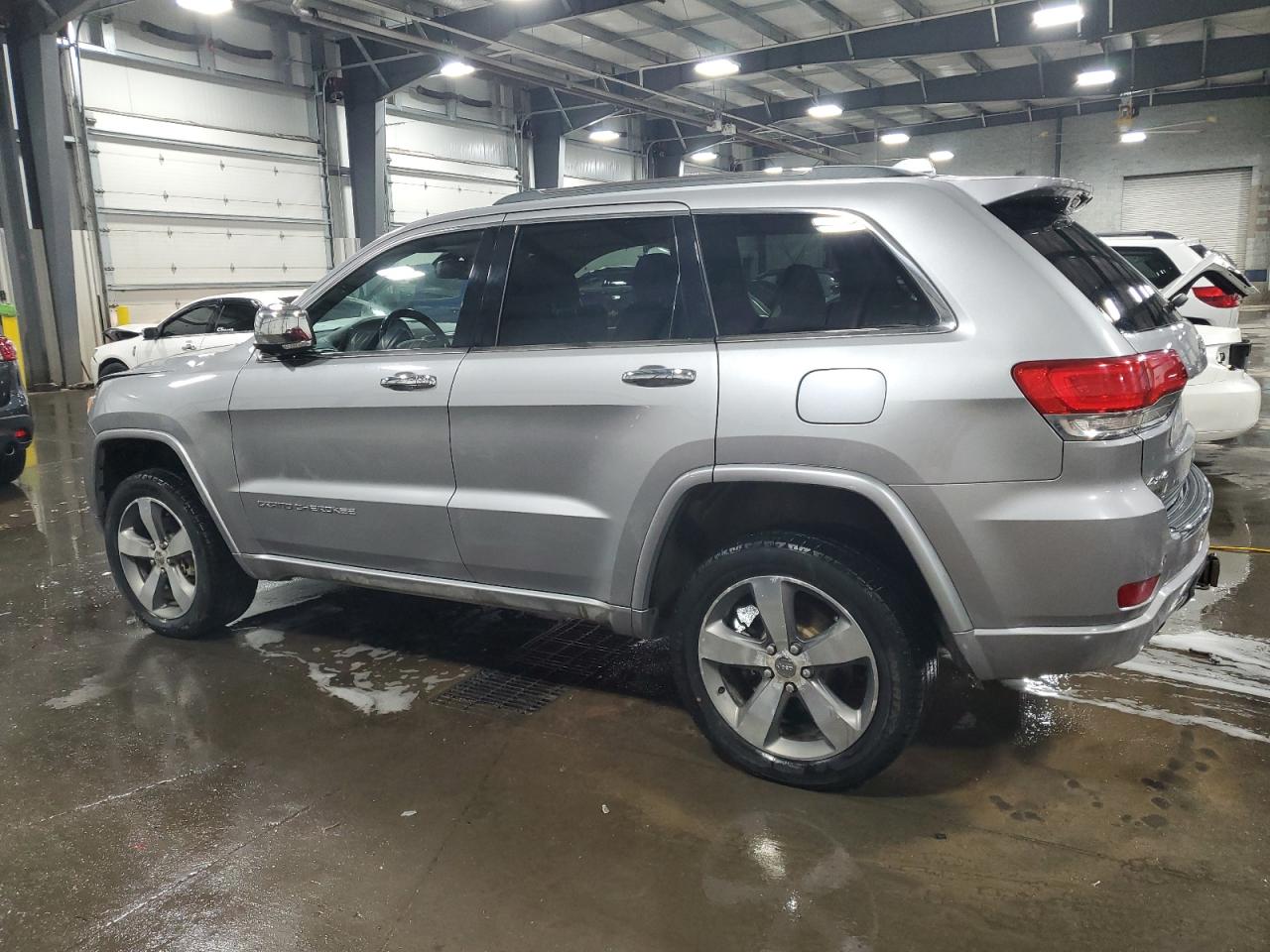 JEEP GRAND CHEROKEE OVERLAND