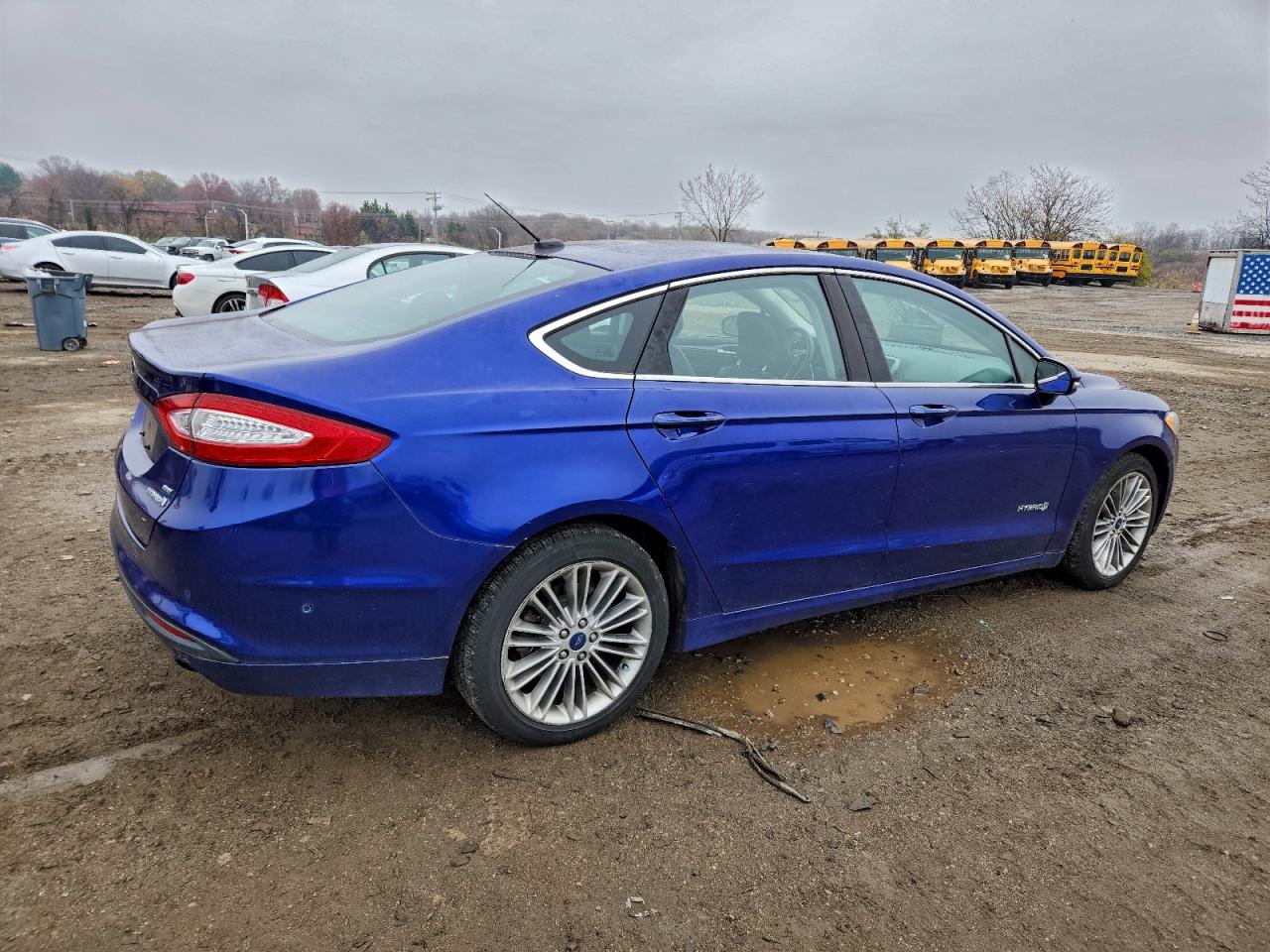 FORD FUSION SE HYBRID