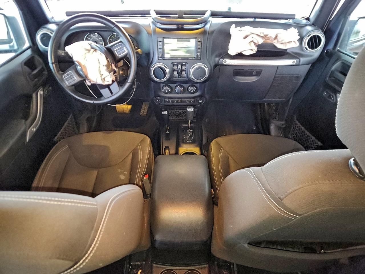 JEEP WRANGLER SAHARA