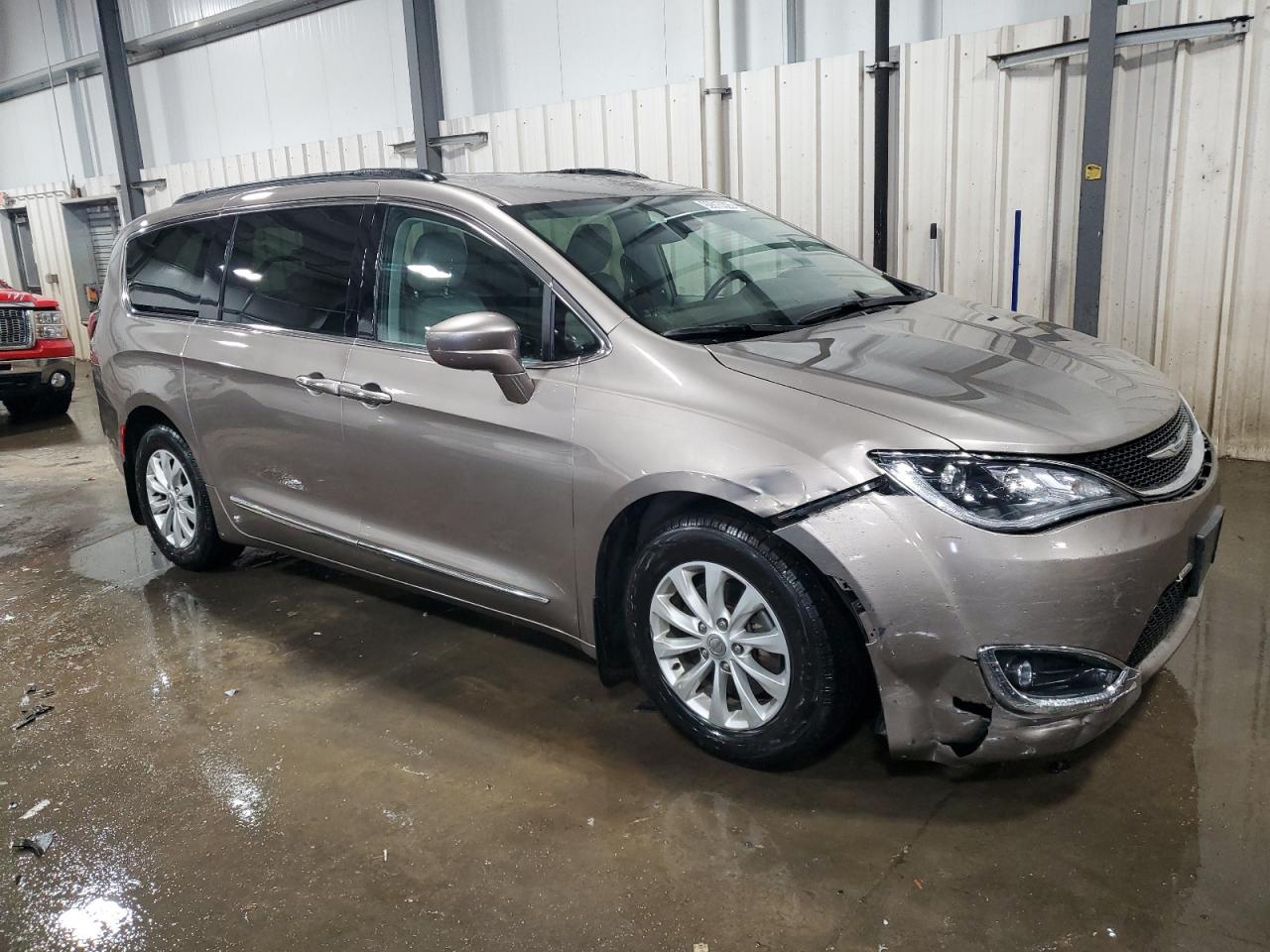 CHRYSLER PACIFICA TOURING L