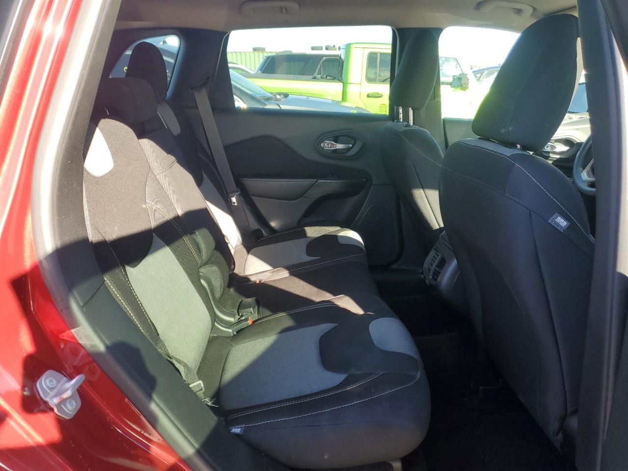 JEEP GRAND CHEROKEE SPORT