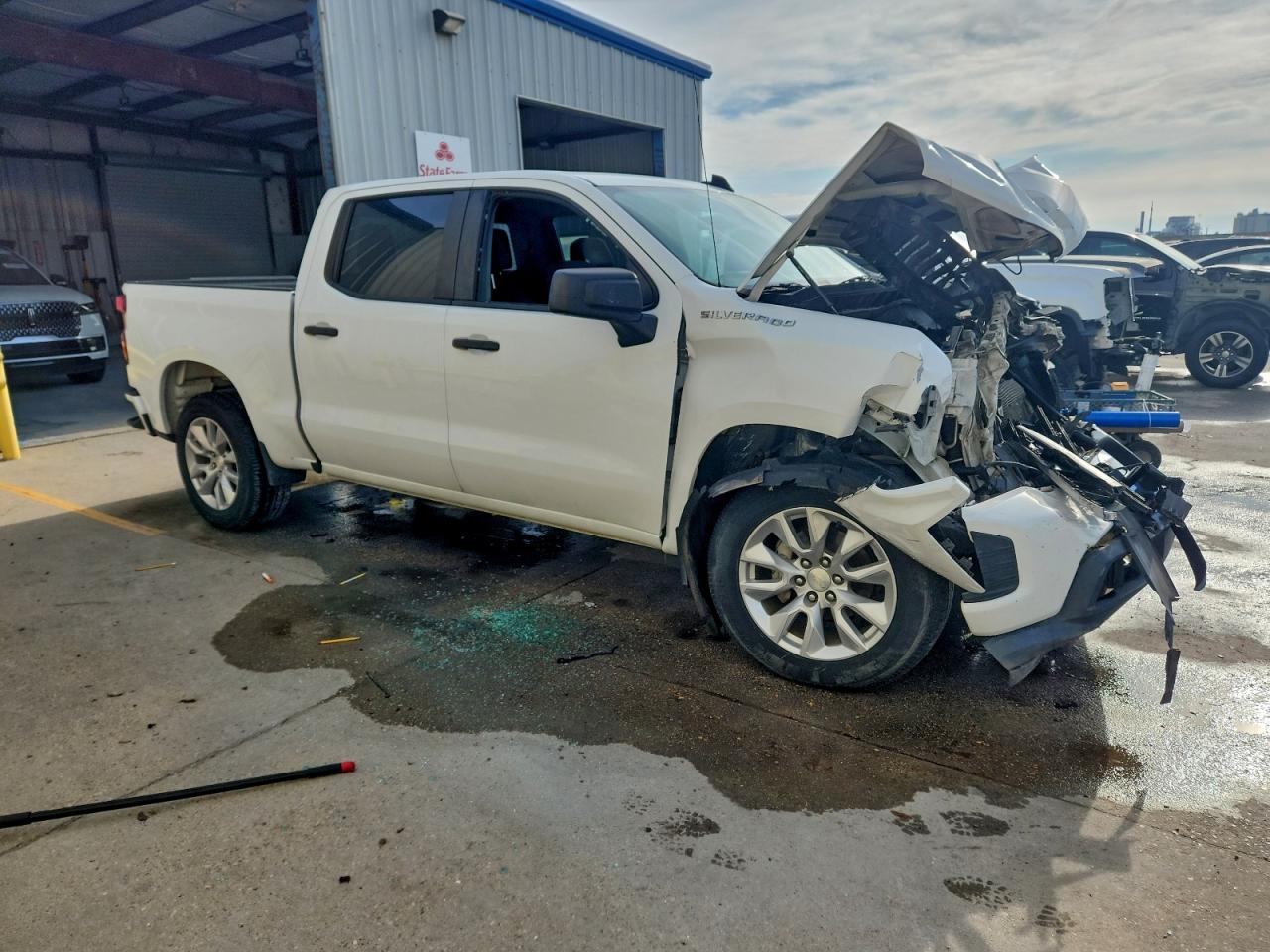 CHEVROLET SILVERADO C1500 CUSTOM