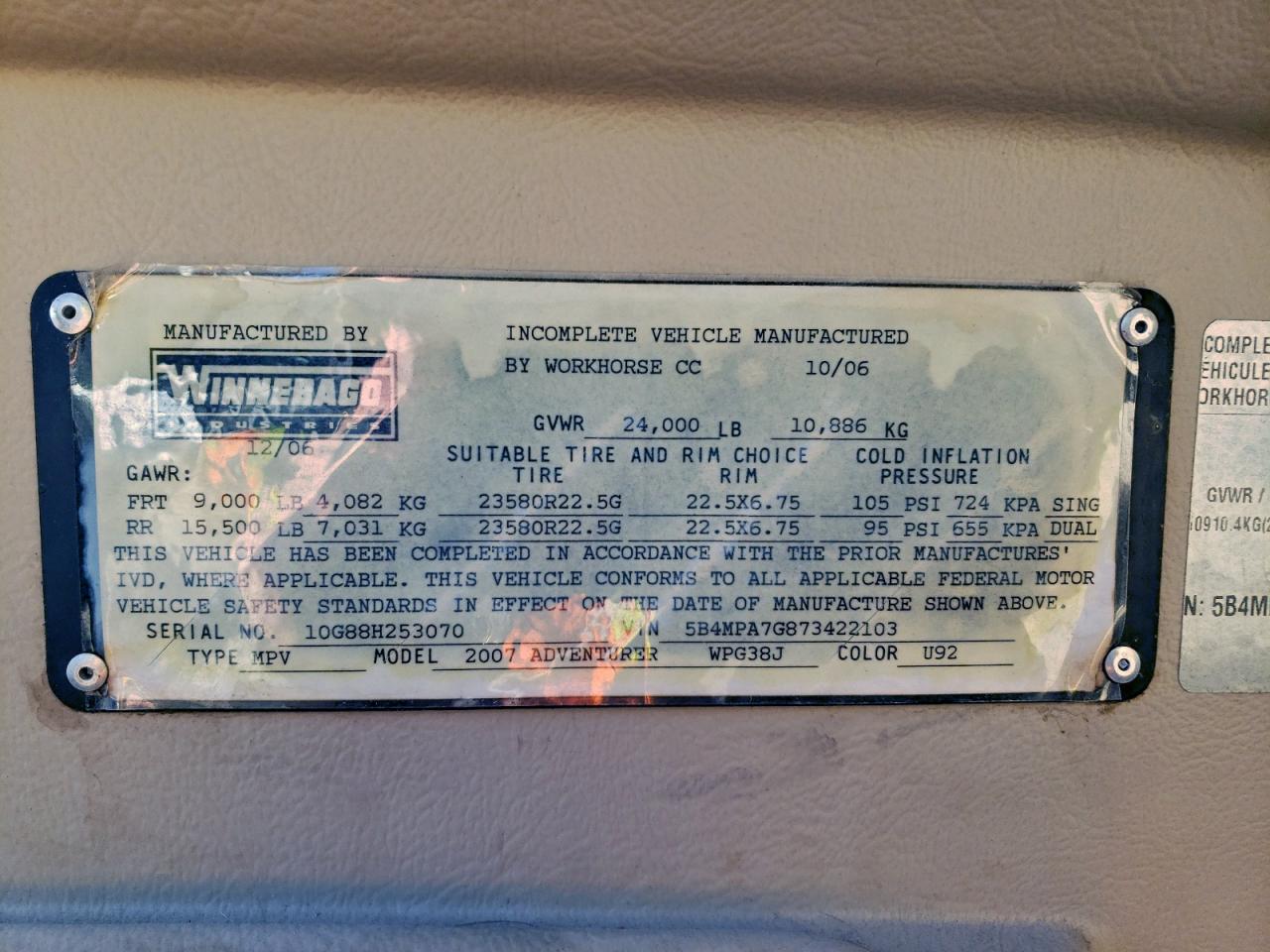 Lot #3309279621 2007 WIN ADVENTURER 38J