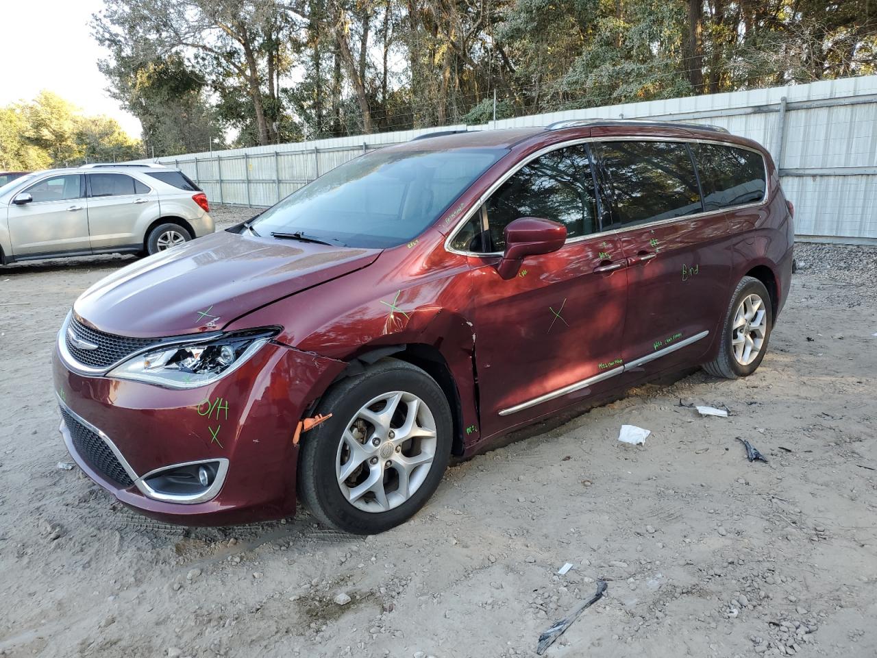 CHRYSLER PACIFICA TOURING L PLUS