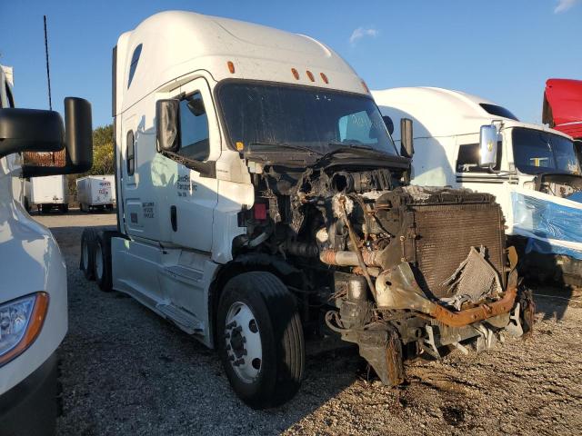 FREIGHTLINER CASCADIA 1