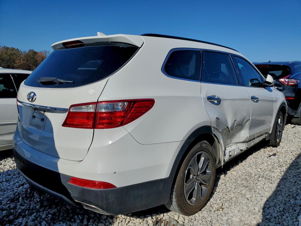 Lot #3310316957 2016 HYUNDAI SANTA FE S