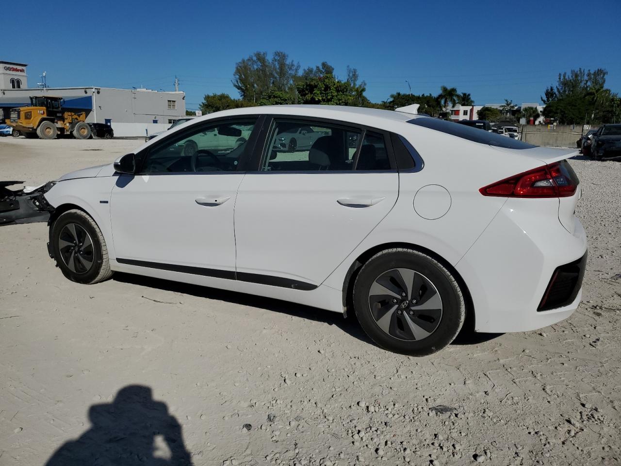HYUNDAI IONIQ SEL
