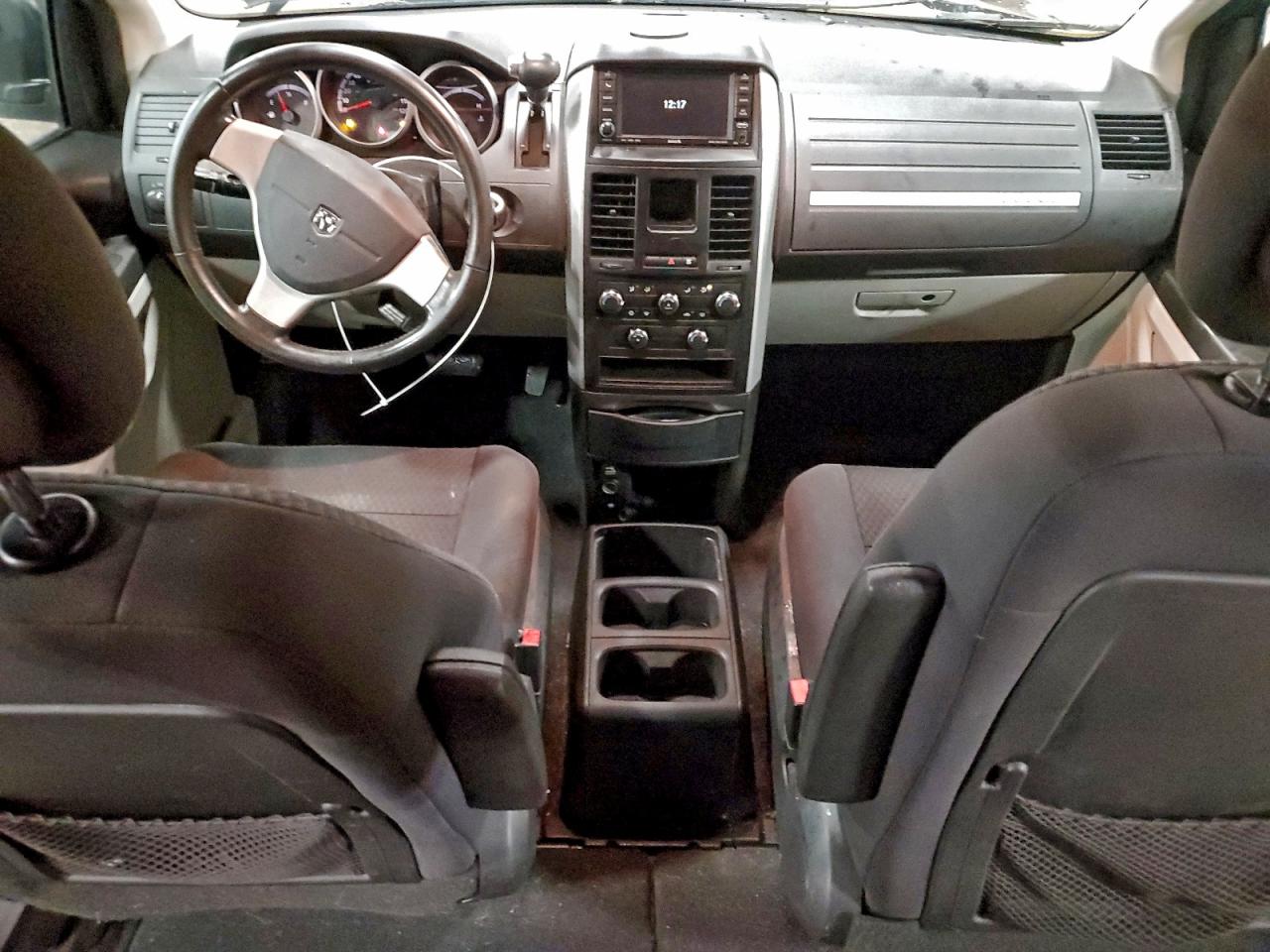 DODGE GRAND CARAVAN SE