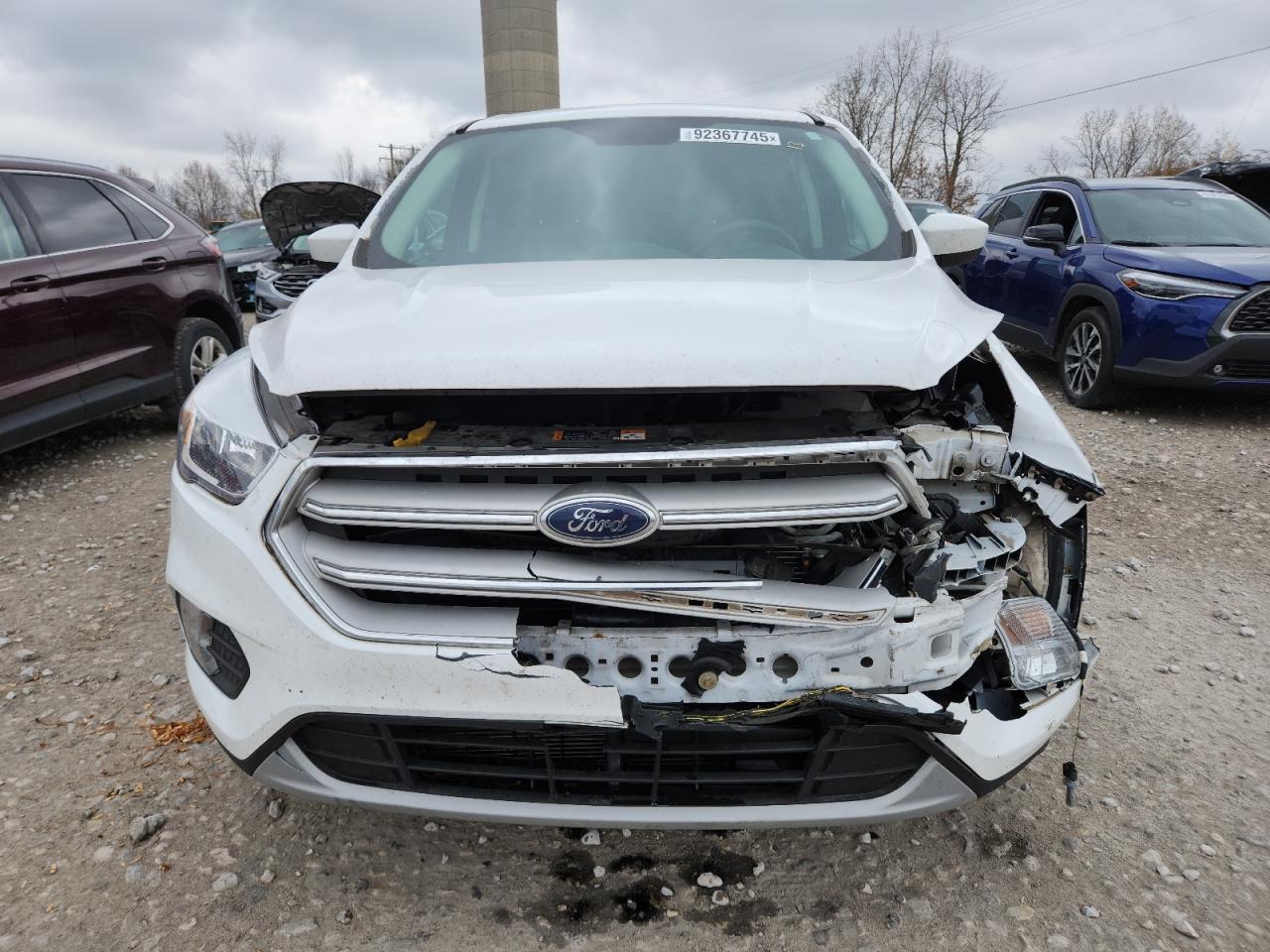 FORD ESCAPE SE