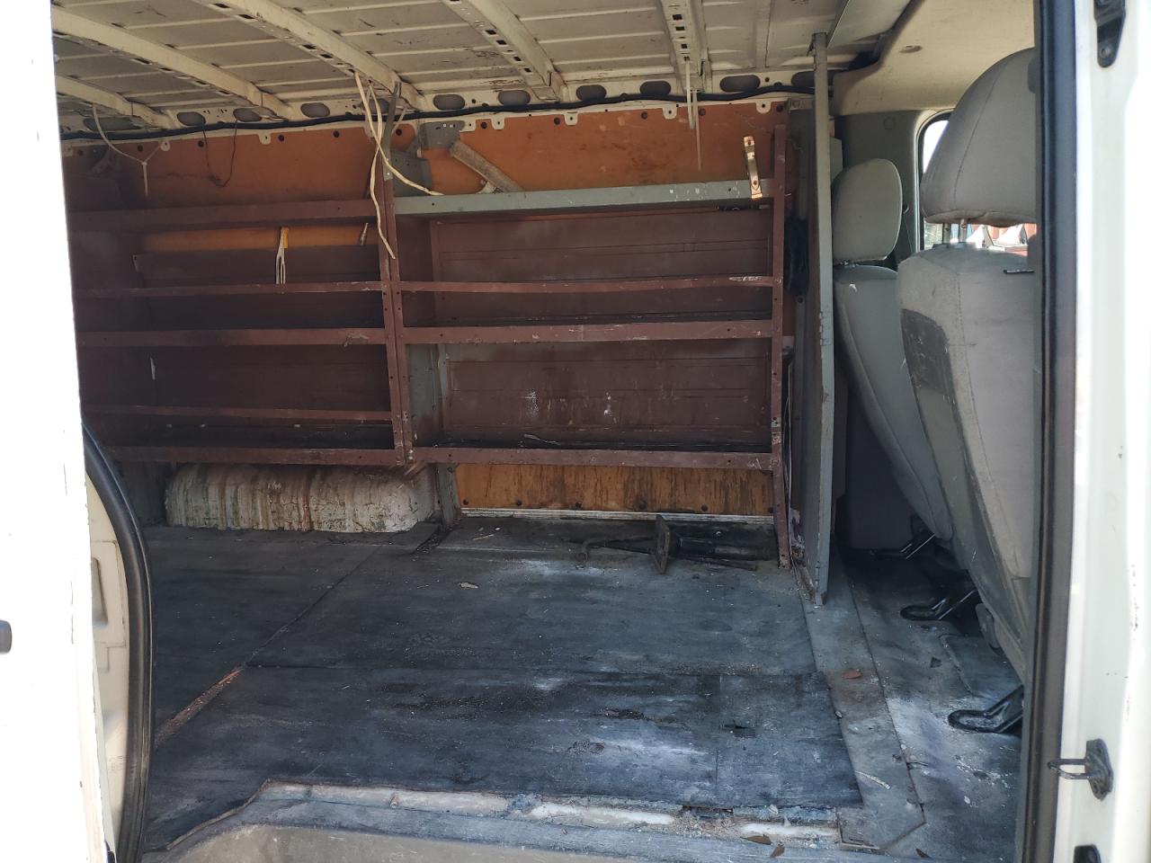 NISSAN NV1500 1500 S