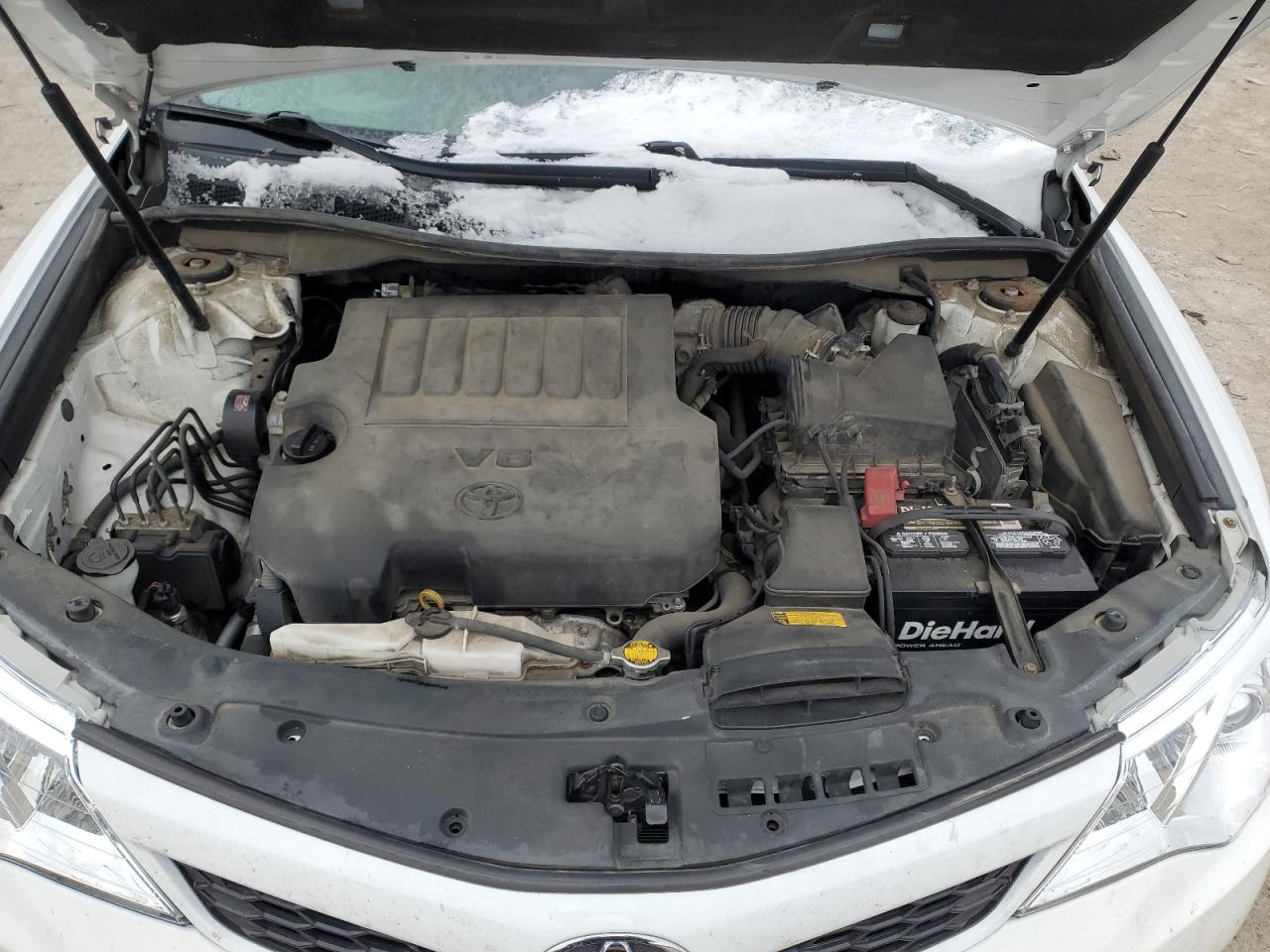 TOYOTA CAMRY SE