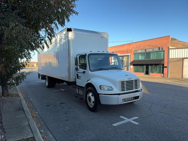 FREIGHTLINER M2 106 MEDIUM DUTY