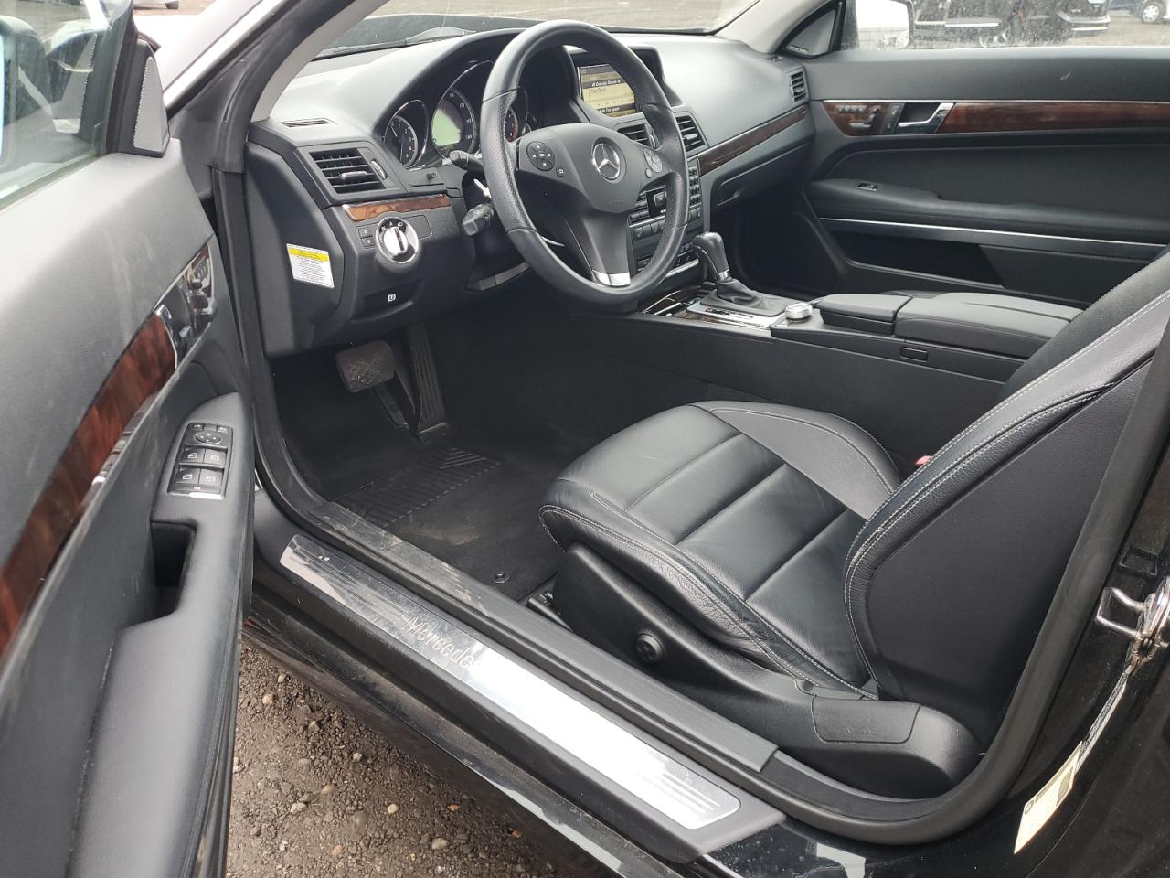 MERCEDES-BENZ E-CLASS 550