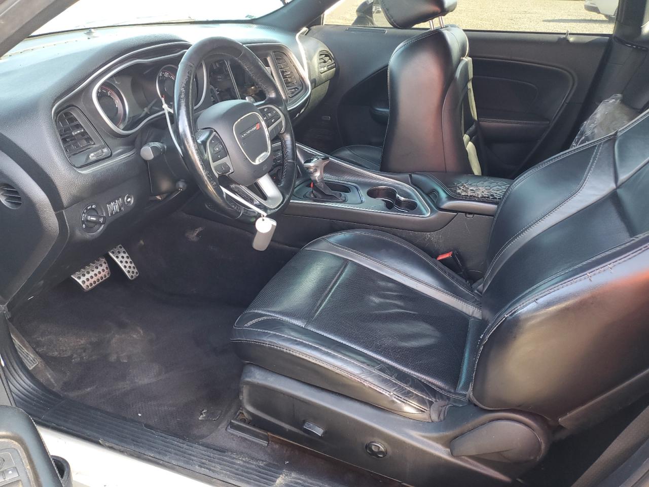 DODGE CHALLENGER SXT