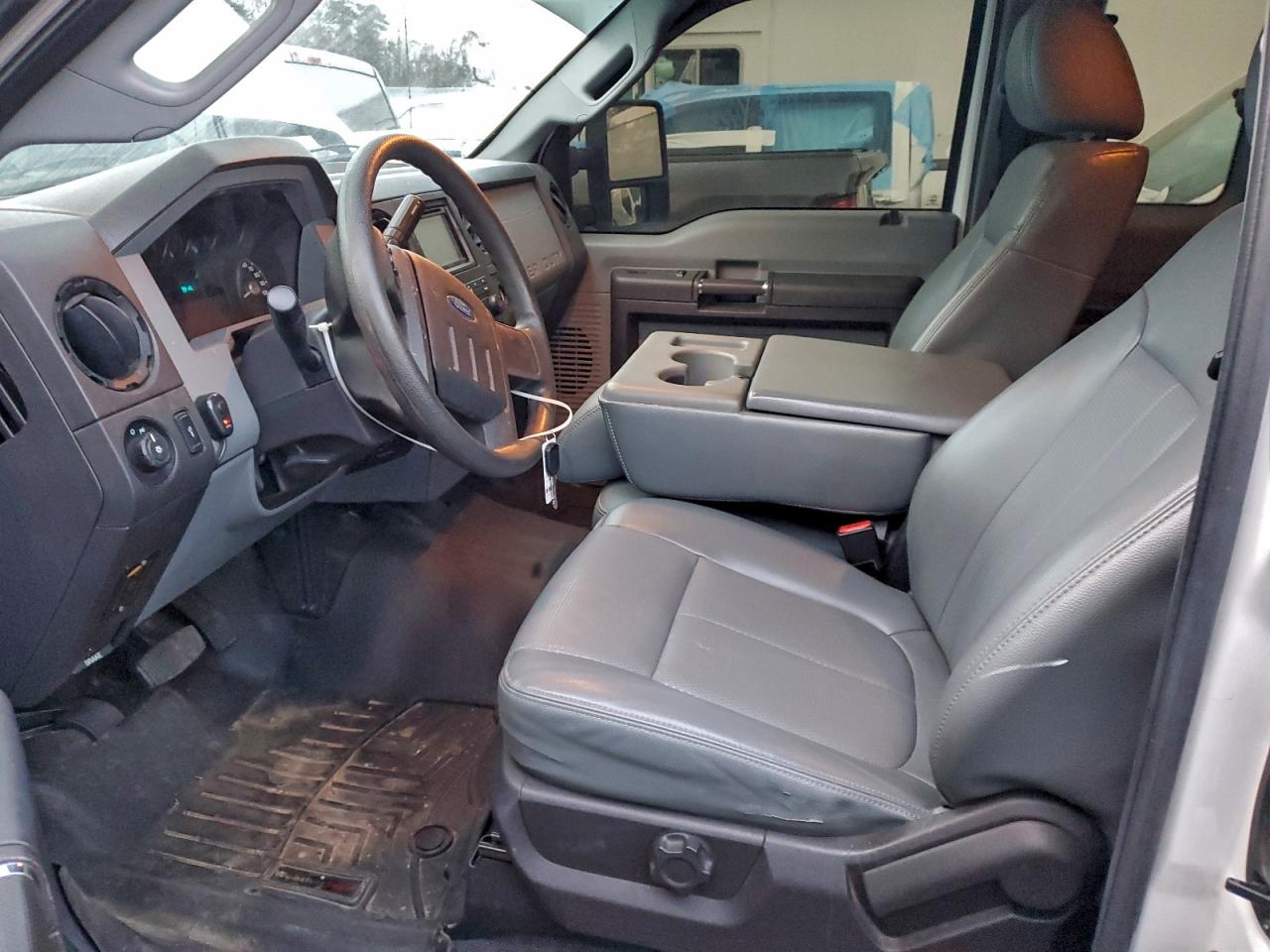 FORD F-350 SUPER DUTY