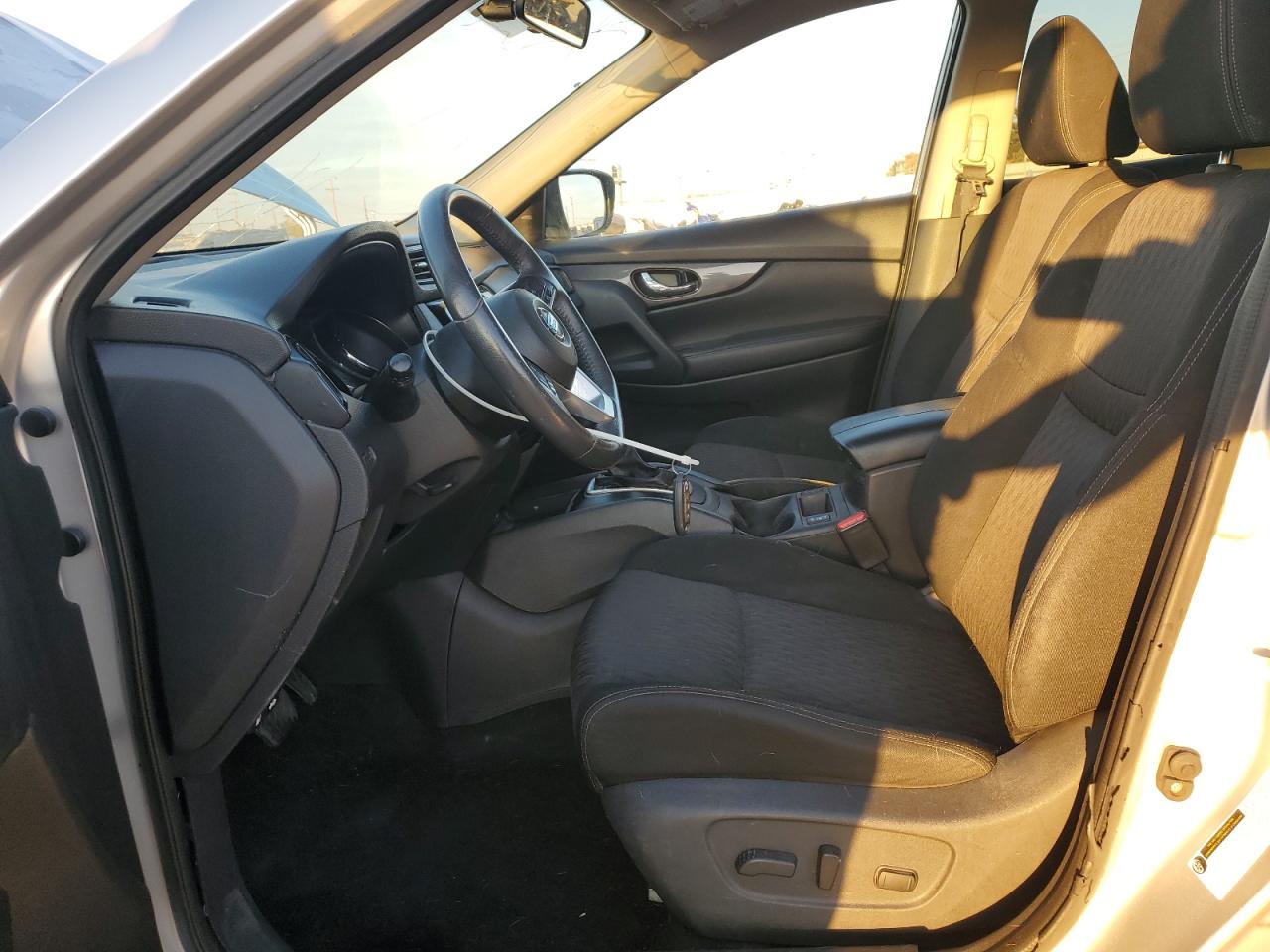 Lot #3286540201 2017 NISSAN ROGUE S