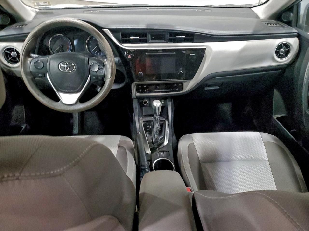 Lot #3311595779 2017 TOYOTA COROLLA L