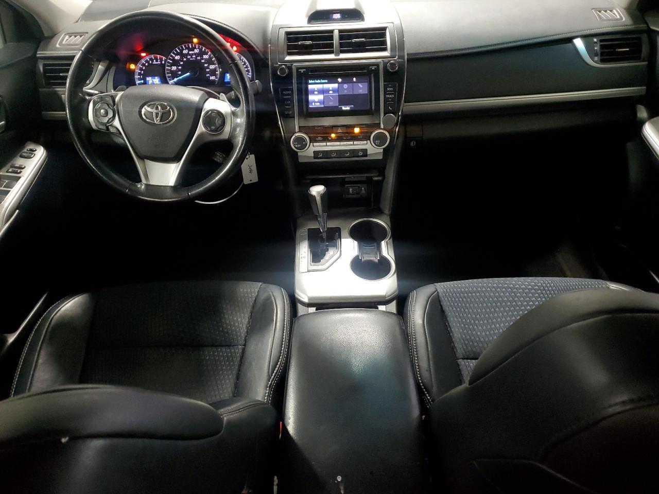 TOYOTA CAMRY L
