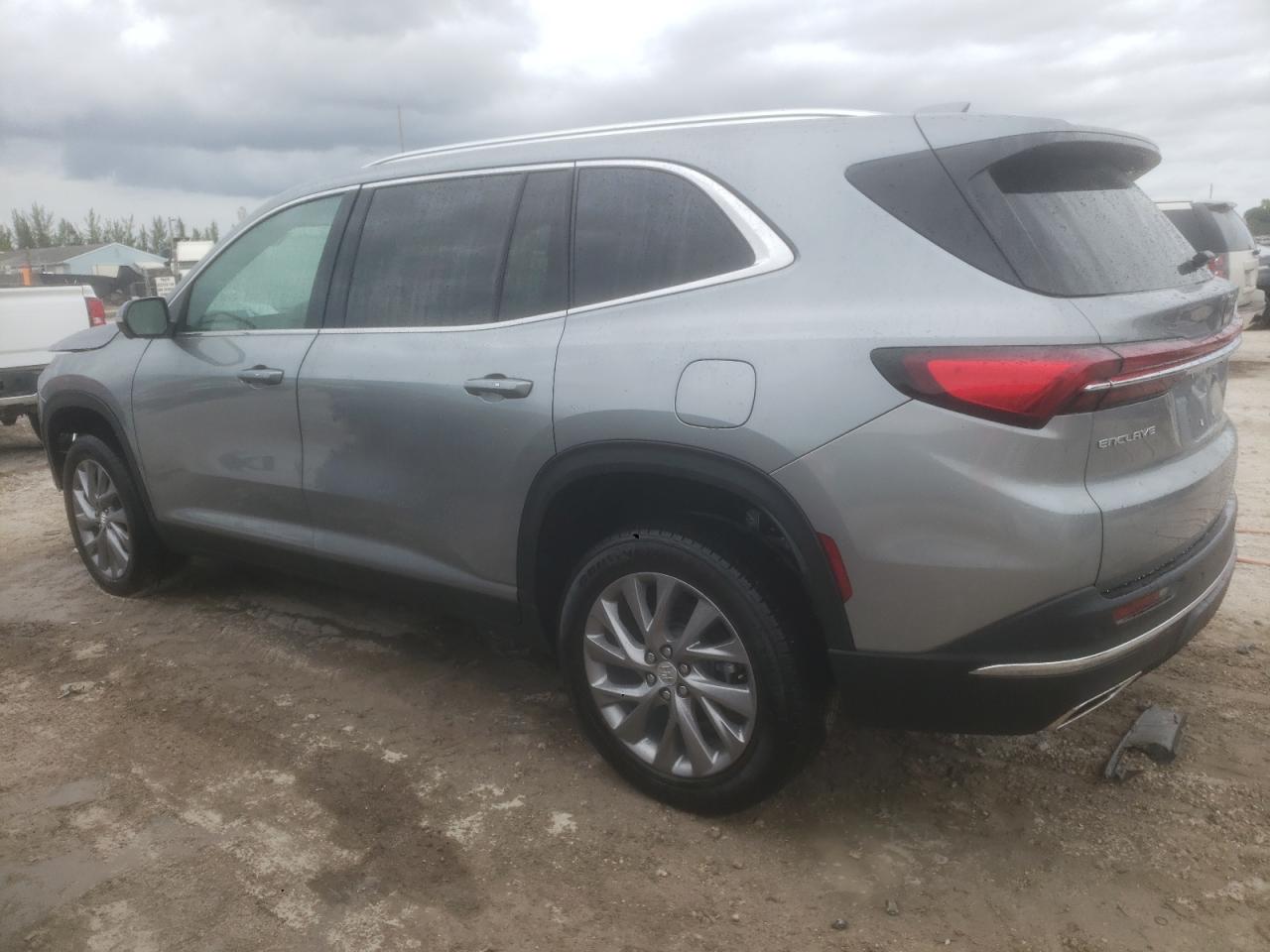 BUICK ENCLAVE PREFERRED