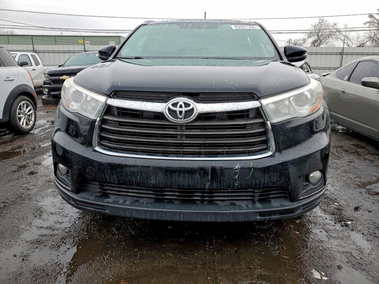 TOYOTA HIGHLANDER XLE