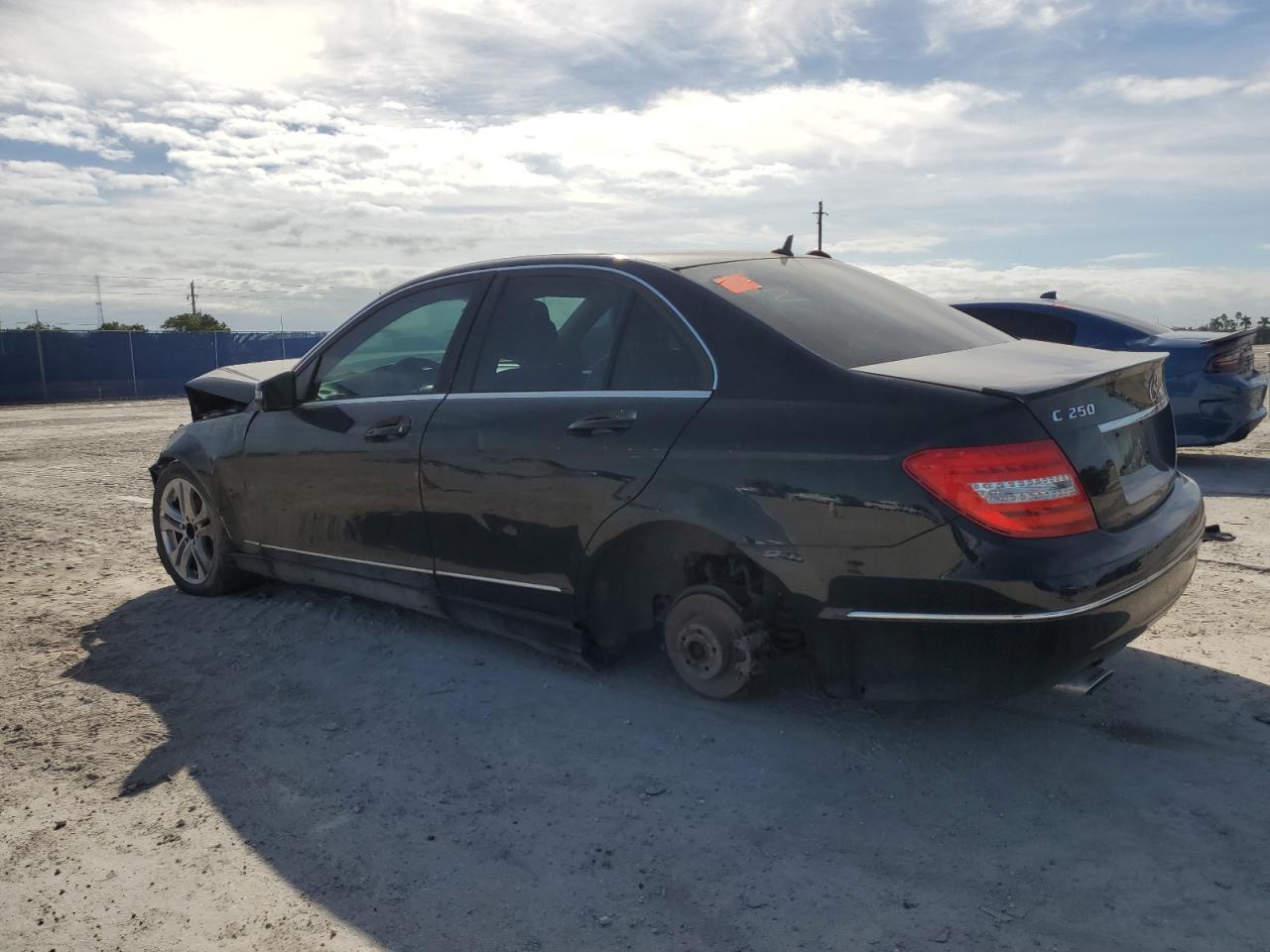 MERCEDES-BENZ C-CLASS 250